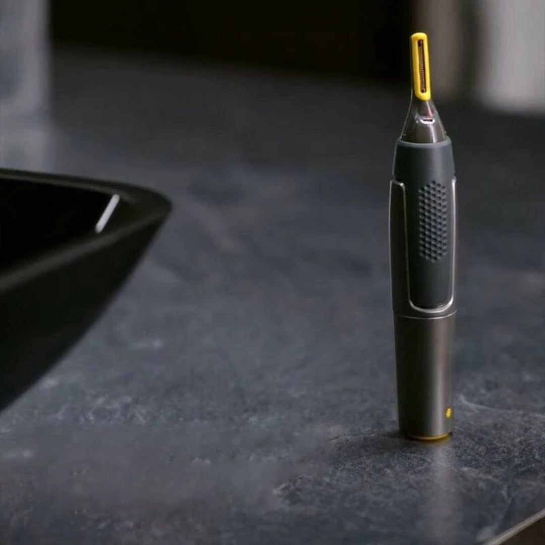 SharpTrim precisietrimmer op een stenen ondergrond