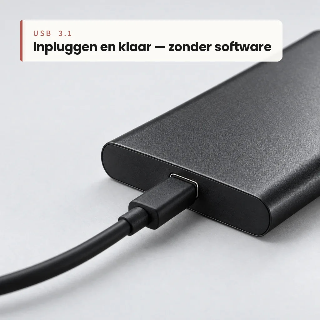 Close-up van de USB 3.1 aansluiting (USB-C) van de externe SSD