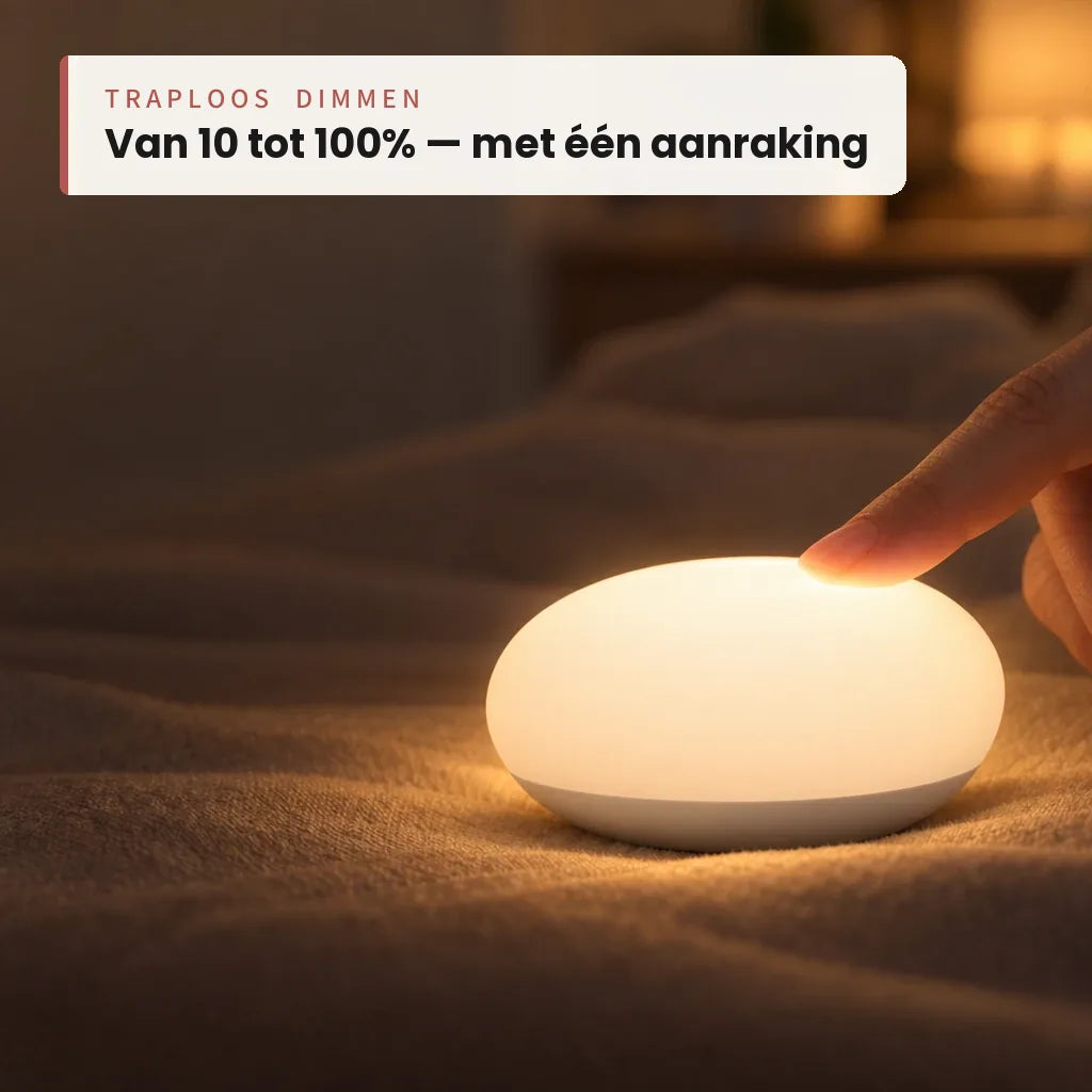 Vingertop dimt het nachtlampje traploos met één aanraking