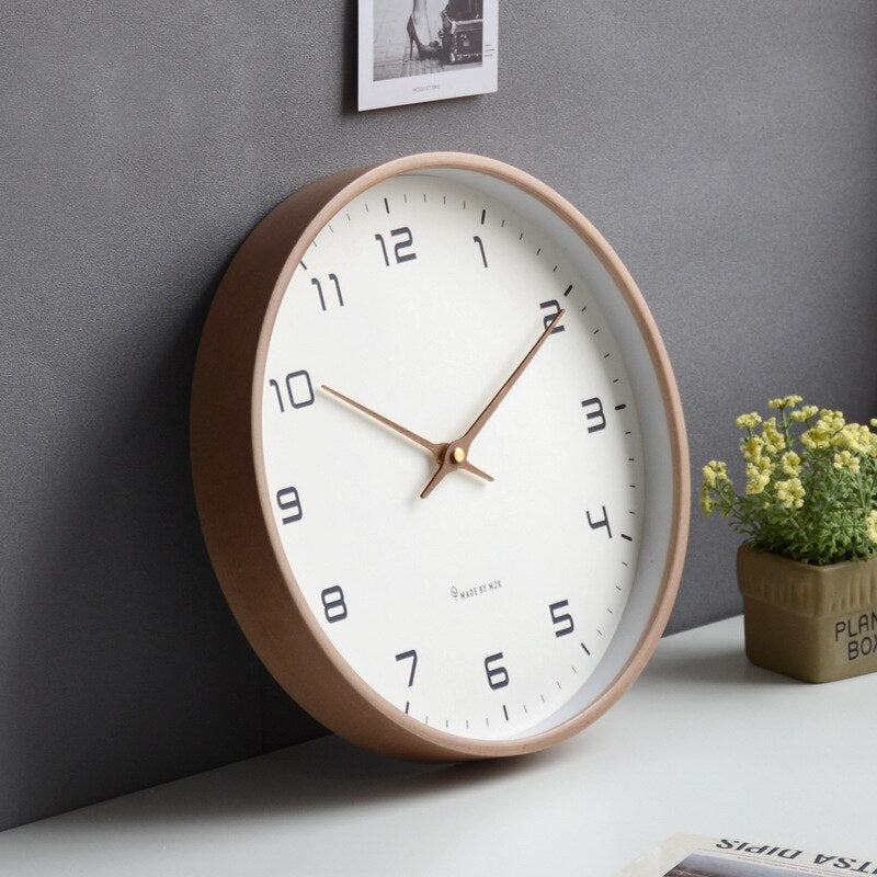 NordicTime houten wandklok - stil Scandinavisch design voor een vredig huis