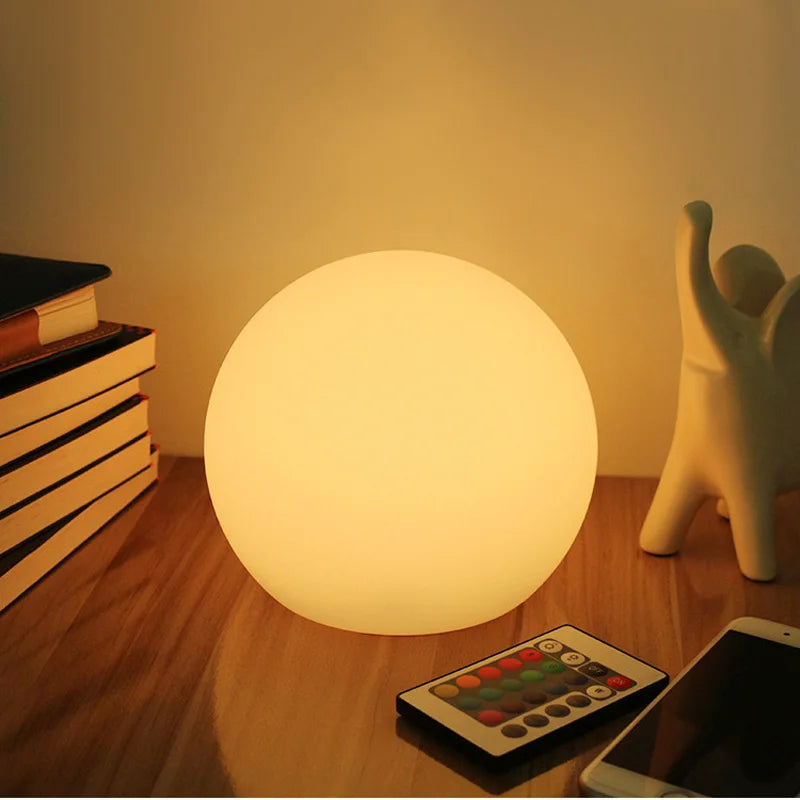 LumiSphere – Kleur Veranderende LED Bol Tafellamp – Moderne Sfeerverlichting voor Woonkamer, Slaapkamer & Bureau